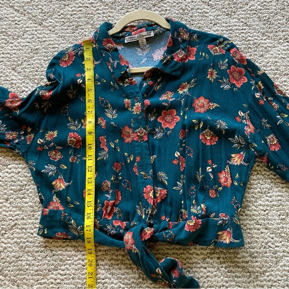 Gypsies & Moondust Dark Green & Floral LS Button-up Crop Top XL - Picture 6 of 10